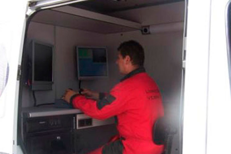 Reparación mediante robot fresador